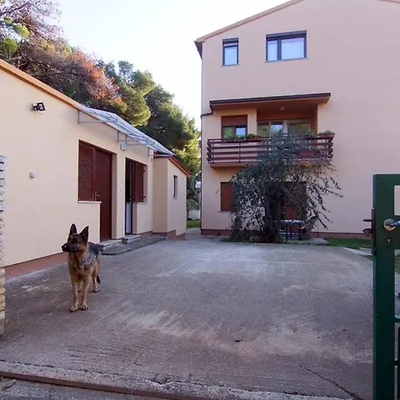 Valkane Apartment Pula